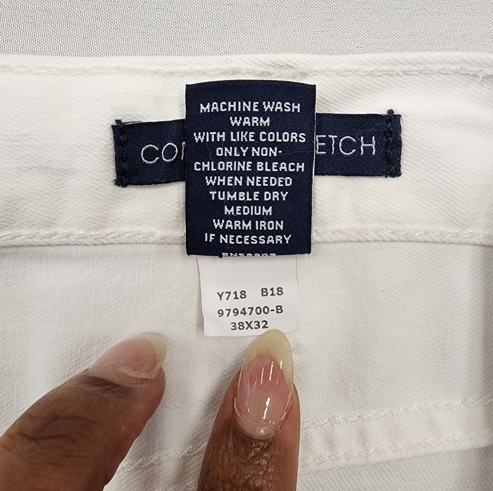 Cremieux Men's White Denim Jeans Pants Comfort Stretch Straight leg, sz 38 X 32 - Picture 7 of 10